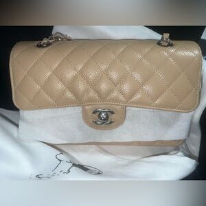 CHANEL TRADE